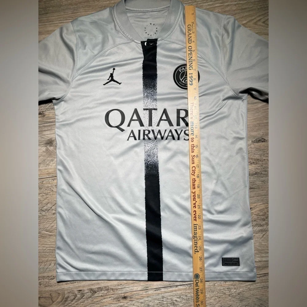 Jordan PSG 22/23 Away Jersey - Messi #30, Size: Medium